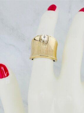 10k gold Ring sculptural modern shape chunky - Anillo Moderno grueso y abstracto